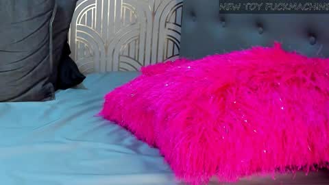   online show from 03-12-25, 04:30