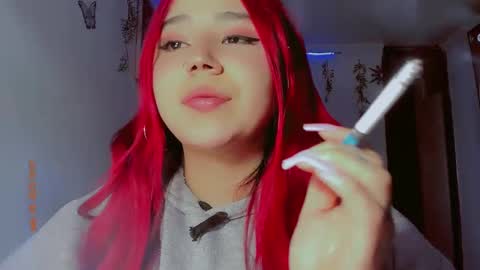 Snapshot of madison_x17 chatting on 09-26-25, 08:57 madso x17 online show from 09-26-25, 08:57