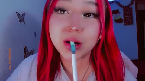 Snapshot of madison_x17 chatting on 01-19-26, 01:20 madso x17 online show from 01-19-26, 01:20