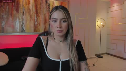 Maddi Collins online show from 03-27-26, 12:16