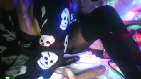 Snapshot of madisonjayde77 chatting on 01-29-25, 04:15 MadisonJayde online show from 01-29-25, 04:15