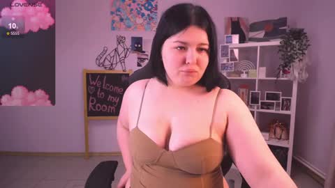 Snapshot of madisonmongomery chatting on 12-10-24, 05:11 madisonmongomery online show from 12-10-24, 05:11