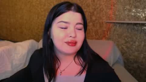 Snapshot of madisonmongomery chatting on 02-25-25, 12:13 madisonmongomery online show from 02-25-25, 12:13