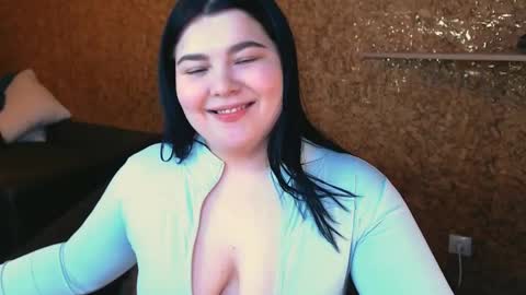 Snapshot of madisonmongomery chatting on 03-07-25, 05:49 madisonmongomery online show from 03-07-25, 05:49