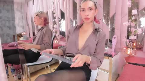  Madison  online show from 02-02-25, 02:02