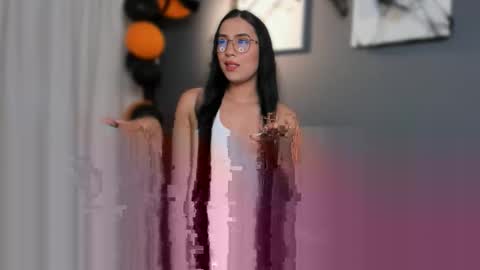 madisson_25 online show from 10-13-25, 06:19