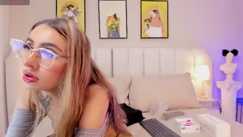 Snapshot of madisson__stone chatting on 07-19-26, 02:48 Madisson stone online show from 07-19-26, 02:48