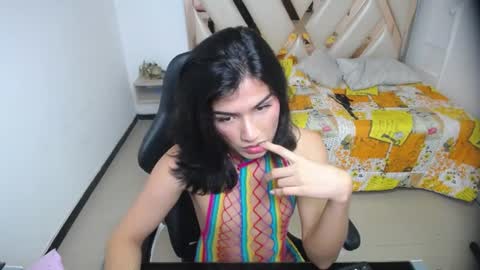 madisson_jones18 online show from 07-24-26, 07:12