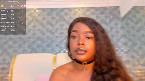 Madisson Lopez online show from 10-12-25, 03:38