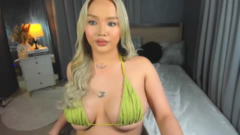 Snapshot of madissonmorgan chatting on 02-12-25, 04:33 madissonmorgan online show from 02-12-25, 04:33