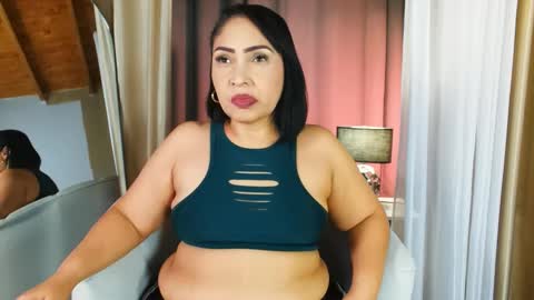 MADISSOONE  online show from 11-28-25, 12:35