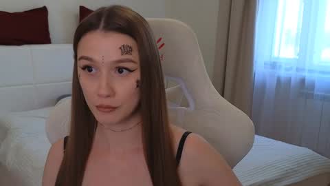 Madi Soon online show from 01-21-25, 11:56