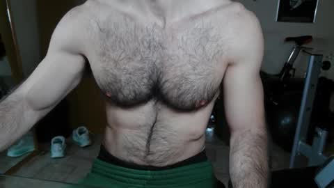 Snapshot of madmax20x chatting on 03-18-26, 11:02 madmax20x online show from 03-18-26, 11:02