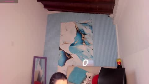 Snapshot of madokaa22 chatting on 02-20-25, 03:30 Madoka online show from 02-20-25, 03:30