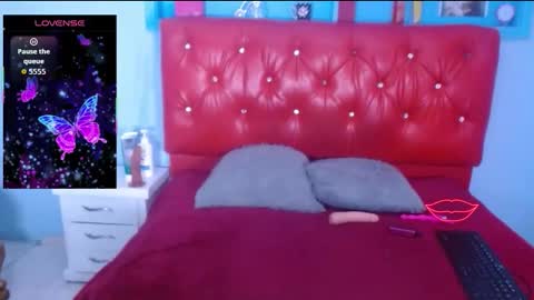 madyfox online show from 09-18-25, 02:19