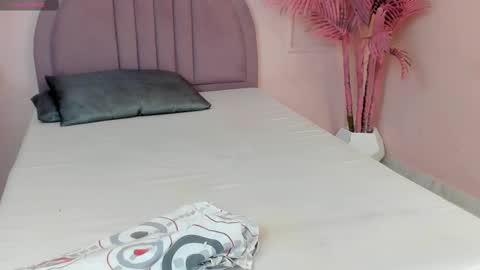 madyscarlett online show from 09-30-25, 11:48