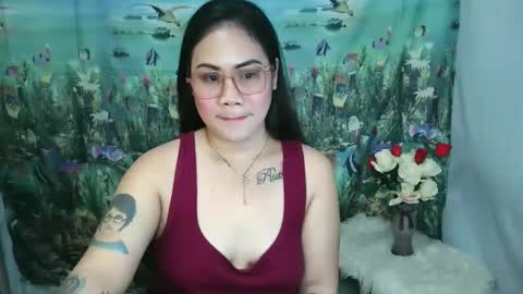 Snapshot of mae_hottie69 chatting on 10-15-25, 01:11 mae_hottie69 online show from 10-15-25, 01:11