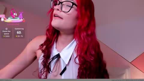 Mae Lyra online show from 01-07-26, 09:28