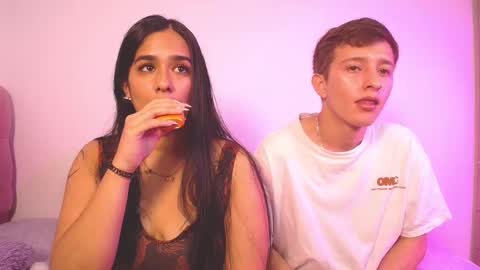 Snapshot of mae_nathan chatting on 09-22-25, 03:03 mae and nathan online show from 09-22-25, 03:03