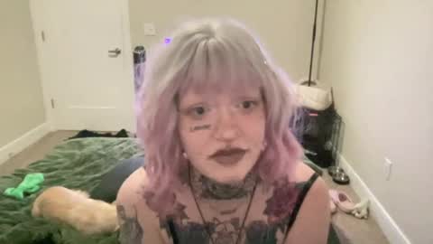 Mae online show from 07-23-26, 02:20
