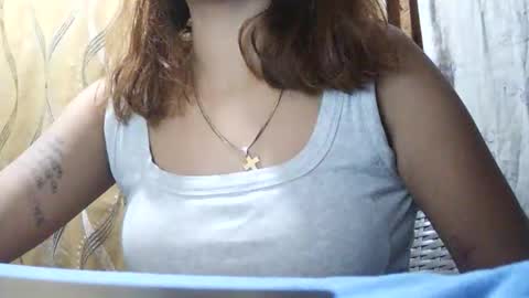 Snapshot of maeeia chatting on 02-14-26, 10:12 maeeia online show from 02-14-26, 10:12