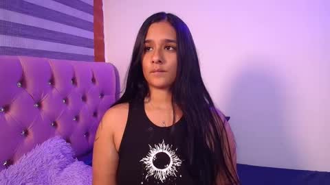 Snapshot of maeena chatting on 03-12-26, 01:12 maeena online show from 03-12-26, 01:12