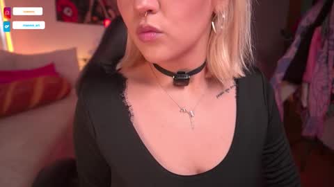 Maeve  schedule 11 am- 530 pm colombia time  online show from 03-27-26, 03:23