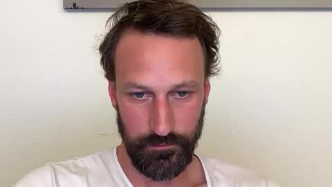 maenu_69 online show from 11-09-25, 08:40