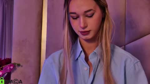 M. online show from 10-20-25, 06:30