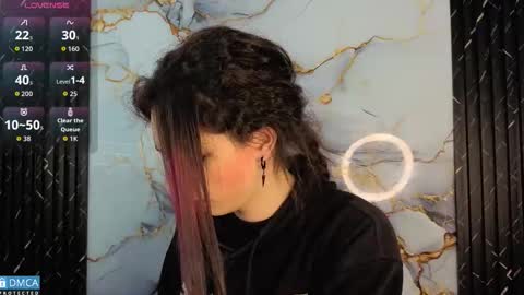 maevekuro online show from 11-04-25, 03:38