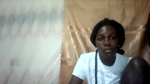 maevre_ online show from 01-16-26, 07:07