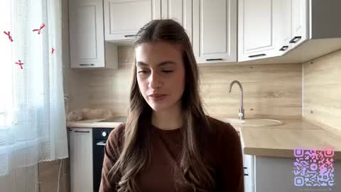 Snapshot of mafaldaossenfort chatting on 04-18-26, 05:11 Sophie online show from 04-18-26, 05:11