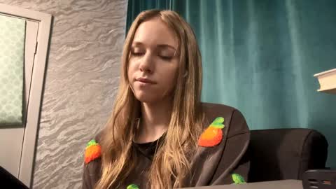 Snapshot of mafaldatefera chatting on 03-29-26, 06:24 Sara online show from 03-29-26, 06:24