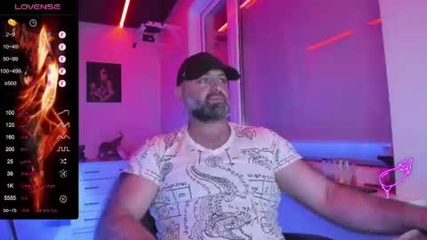 Magabear online show from 06-17-26, 06:42