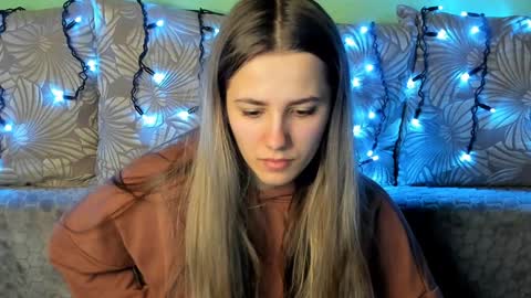 Maggie online show from 12-30-24, 01:58