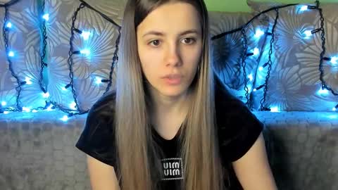 Maggie online show from 02-25-25, 05:19