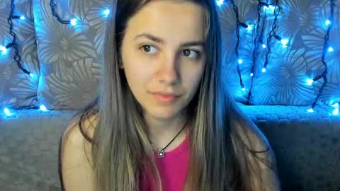 Maggie online show from 05-10-26, 03:23