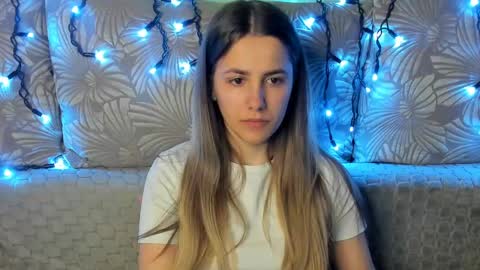 Maggie online show from 05-13-26, 01:14