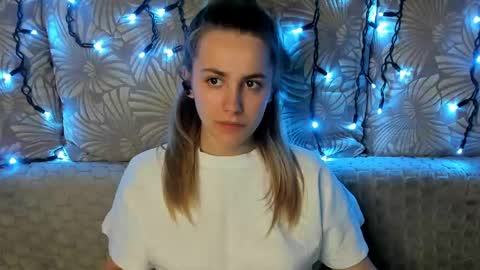 Maggie online show from 05-18-26, 12:29