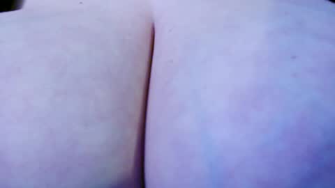 Snapshot of maggielandrin chatting on 11-13-25, 06:18 Maggie online show from 11-13-25, 06:18