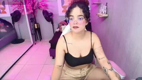 Maggy online show from 05-08-26, 03:56