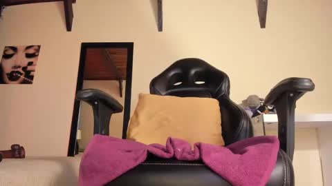   online show from 01-20-25, 03:07