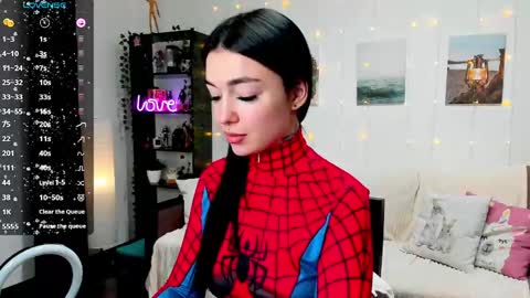 Snapshot of magic_alie chatting on 01-20-25, 08:29 Magic Allie online show from 01-20-25, 08:29