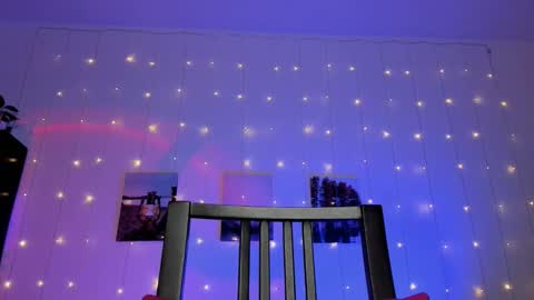 Snapshot of magic_alie chatting on 09-22-25, 05:31 Magic Allie online show from 09-22-25, 05:31