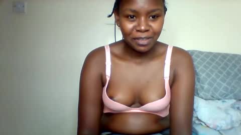 Snapshot of magic_bliss chatting on 11-03-25, 07:31 Bliss online show from 11-03-25, 07:31