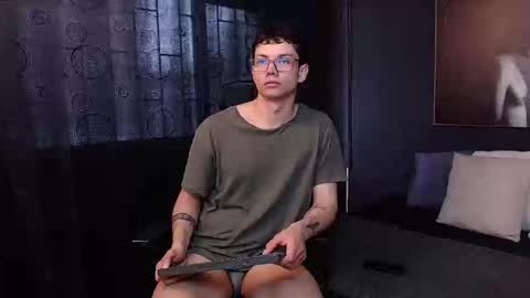 Damian Rivers online show from 10-17-25, 08:33