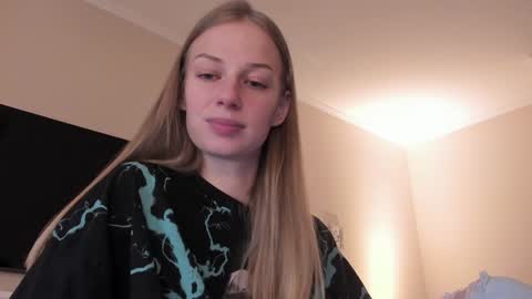 Alice  online show from 12-05-24, 10:01