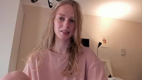 Alice  online show from 01-21-25, 11:35