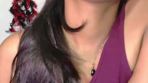 Snapshot of magic_door_open chatting on 10-17-25, 09:56 magic door open online show from 10-17-25, 09:56