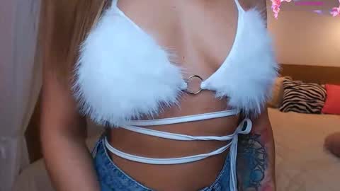 Snapshot of magic_eyes_ chatting on 10-05-25, 03:05 Hypnotizing online show from 10-05-25, 03:05